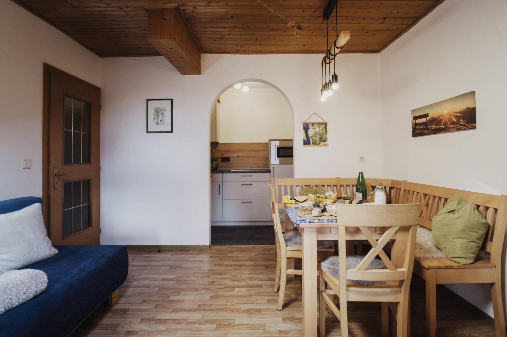 Toellhof Apartments And Farm Natz-Schabs Екстериор снимка