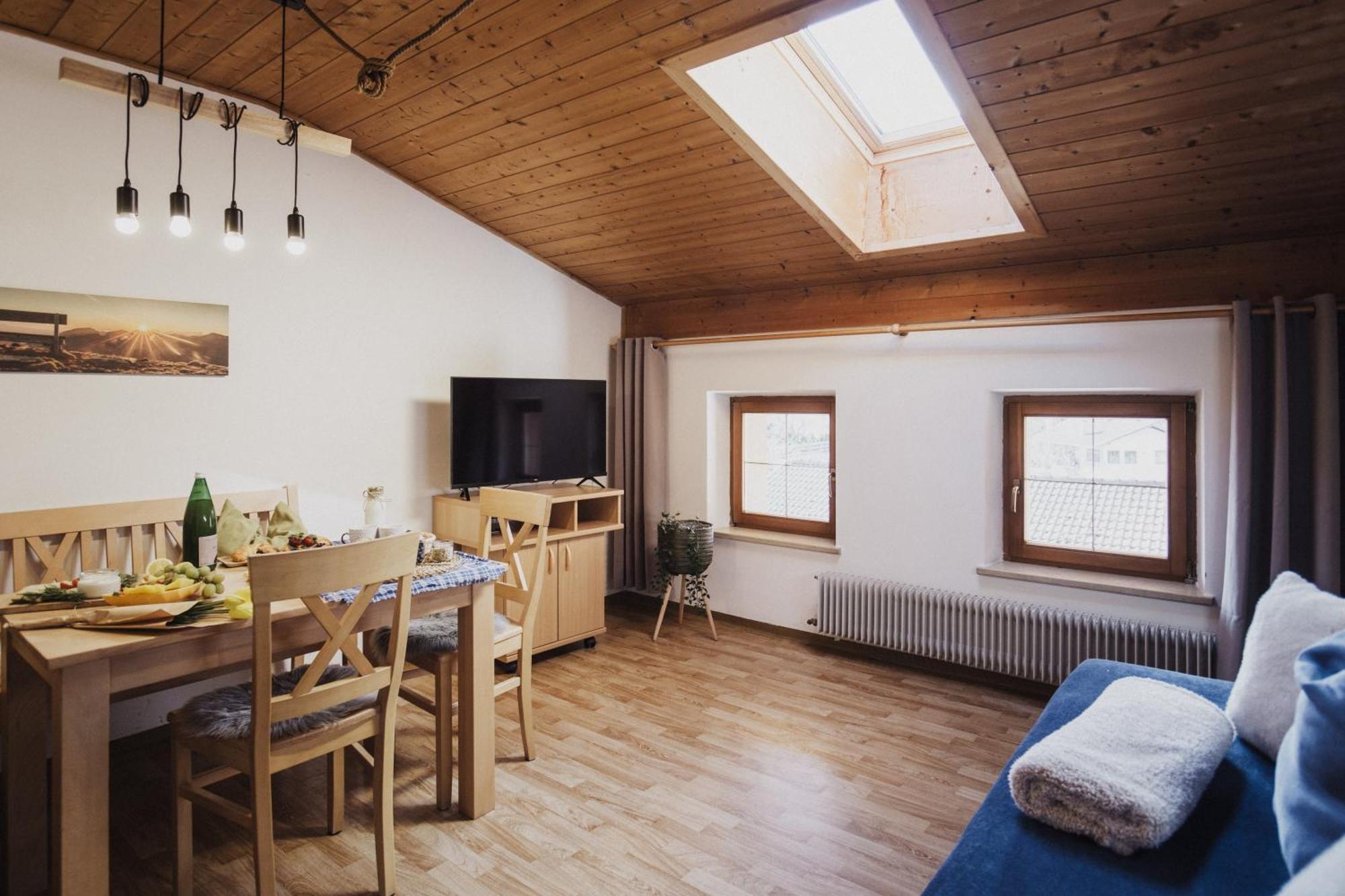 Toellhof Apartments And Farm Natz-Schabs Екстериор снимка