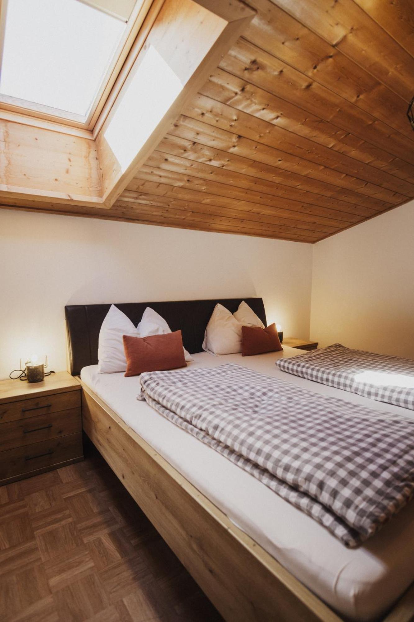 Toellhof Apartments And Farm Natz-Schabs Екстериор снимка