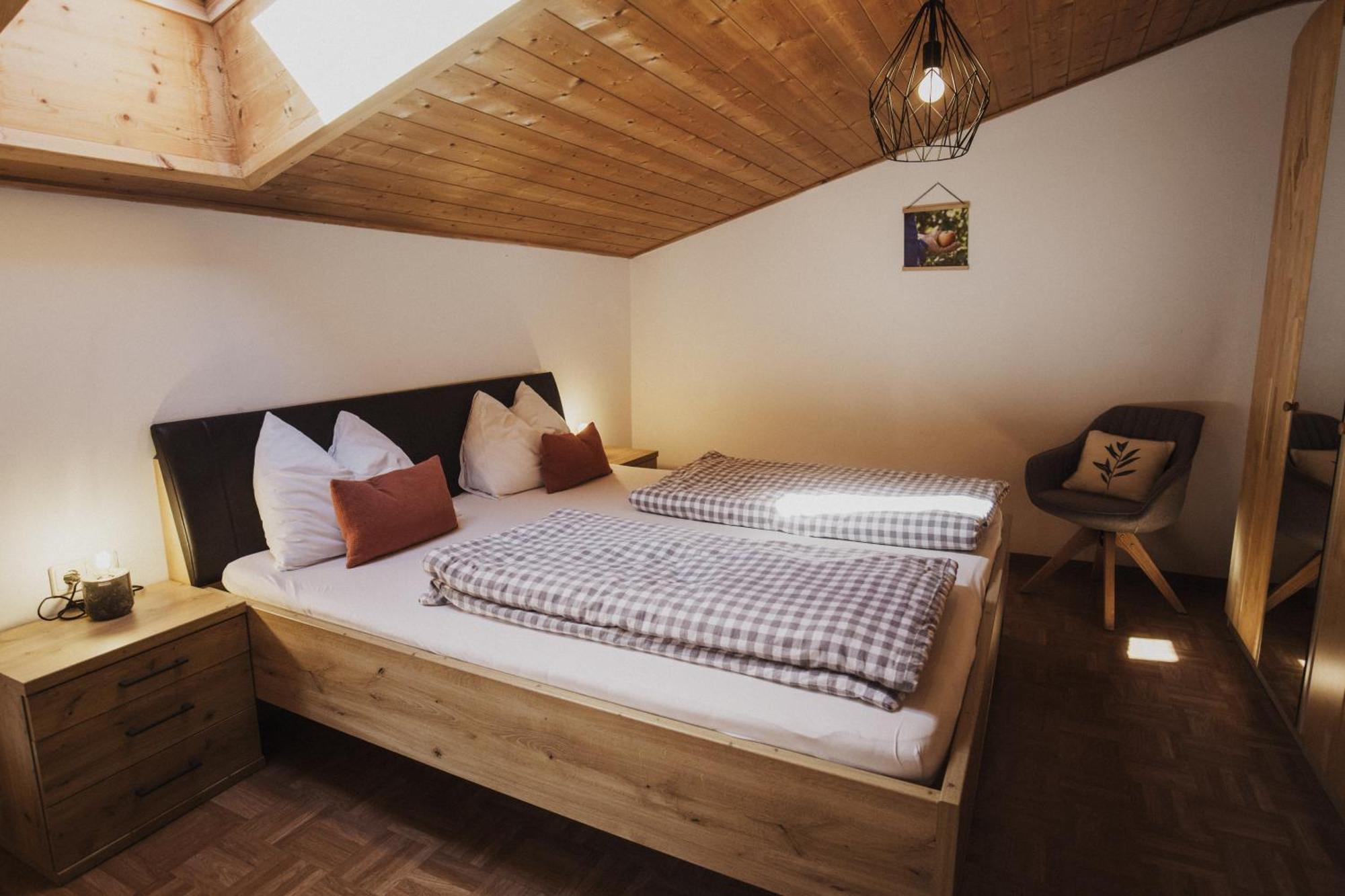 Toellhof Apartments And Farm Natz-Schabs Екстериор снимка