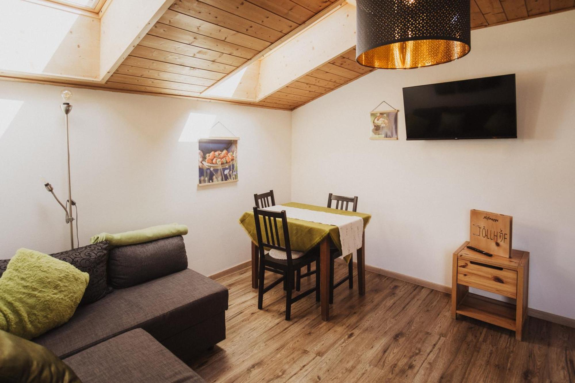 Toellhof Apartments And Farm Natz-Schabs Екстериор снимка
